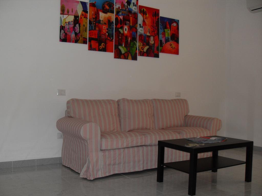 Flamingo B&B Cagliari Ngoại thất bức ảnh