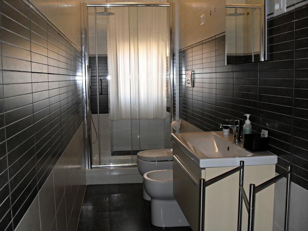 Flamingo B&B Cagliari Ngoại thất bức ảnh