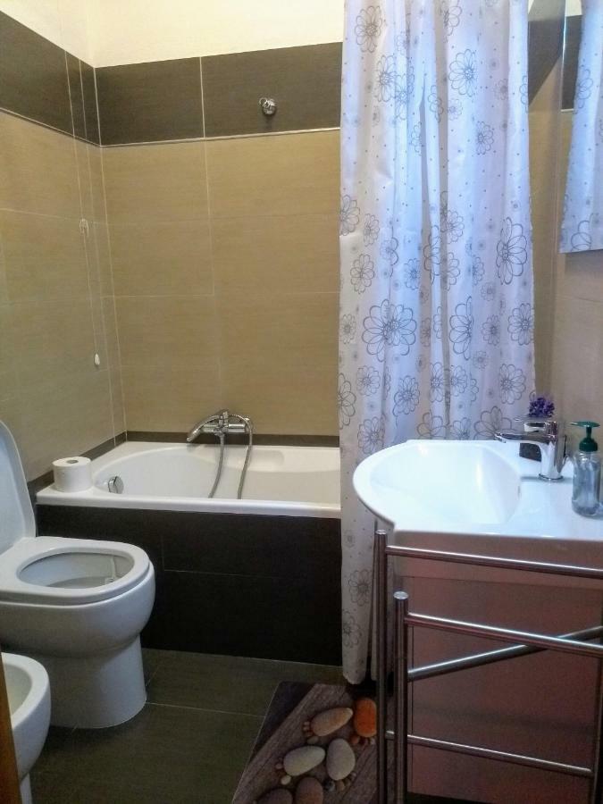 Flamingo B&B Cagliari Ngoại thất bức ảnh